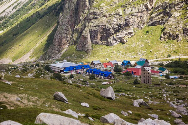 В диких условиях. Зачем россиянки бросают вызов природе, штурмуют вершины и преодолевают тысячи километров пешком?
